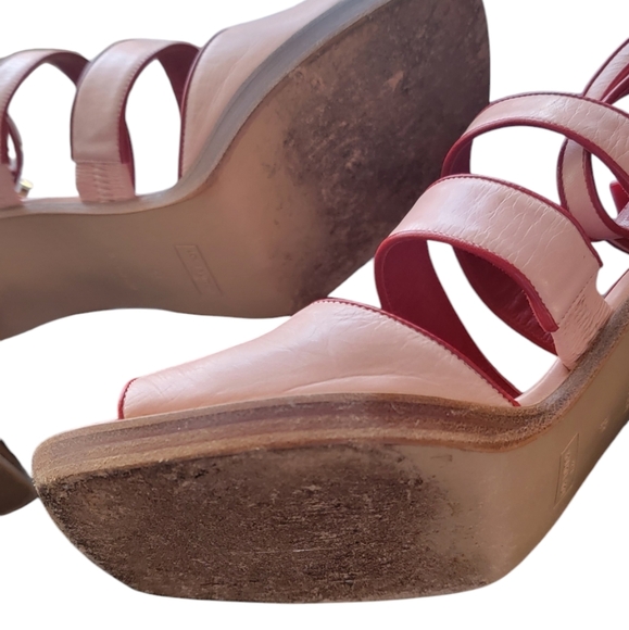 LOUIS VUITTON Sandle with Buckle Strap - Size 41 - US 11 - Picture 9 of 9